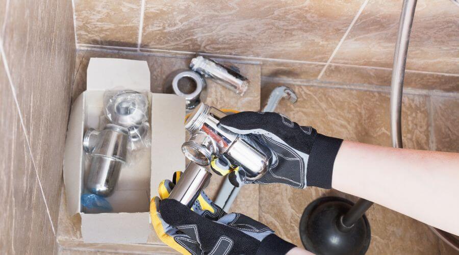 Expert Emergency Roof Repairs services in Mitchell, IN